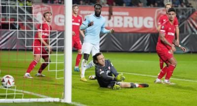 لاتسيو وتوتنهام وأندرلخت في الصدارة