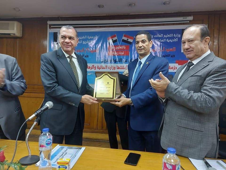 نائب وزير المالية: لا نستهدف زيادة الأعباء الضريبية على…