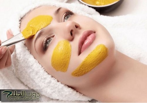 «اغلى من الذهب..» ماسك الذهبي لتفتيح البشرة 10 درجات اكثر بطريقة طبيعية وامنه 100% بدون تكاليف نهائيا.. فايتك كتير لو لسه ما عرفتيش..!!