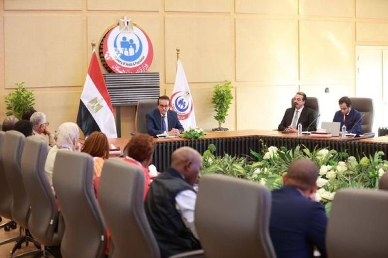 وزير الصحة يستقبل وفدا من برنامج ”كوفي عنان” لإعداد القادة الصحيين بالدول...