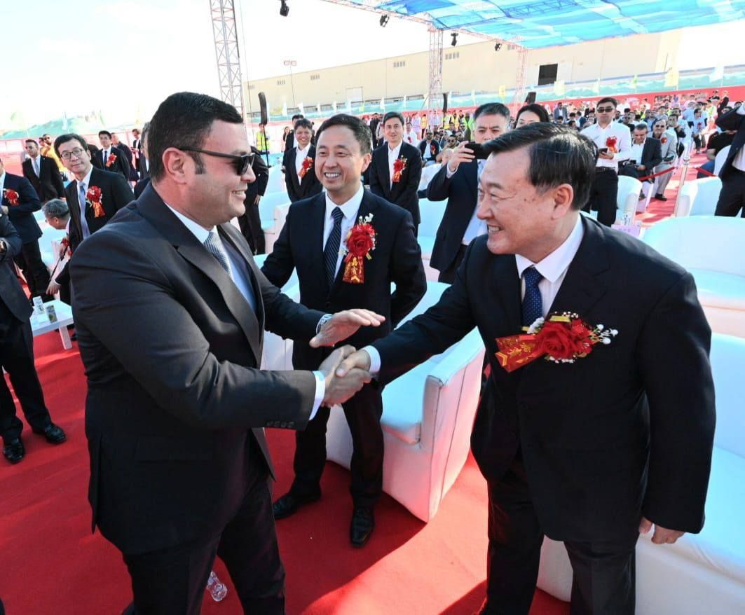 وزير الإسكان: الرئيس السيسي يقدم الدعم الكامل لتنفيذ مختلف…