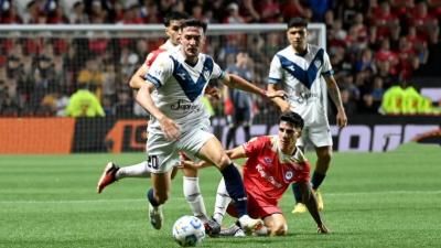 سارسفيلد يتعادل مع أرجنتينوس جونيورز