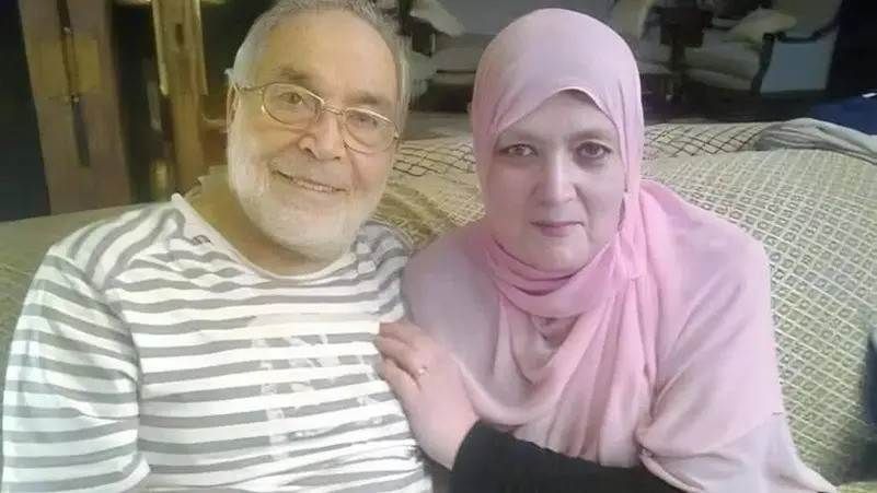 "لن تفارقني يا حبيبي".. شمس البارودي تنعى حسن يوسف بكلمات مؤثرة في أول تعليق لها بعد وفاة زوجها الفنان حسن يوسف خرجت الفنانة المعتزلة شمس البارودي لتنعى الراحل بكلمات مؤثرة إقرأ المزيد