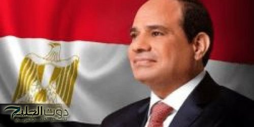 الرئيس السيسي يستقبل رئيس مجلس القيادة اليمني على هامش المنتدى الحضري بالقاهرة