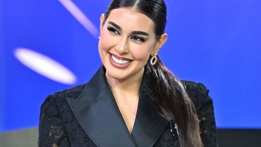 ياسمين صبري تتألق ببدلة سوداء من الدانتيل في Hia Hub حضرت النجمة ياسمين صبري منتدى Hia Hub المقام في المملكة العربية السعودية المهتم بالموضة والأزياء.واختارت ياسم إقرأ المزيد