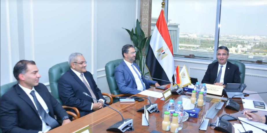 شريف فاروق يبحث مع شركة SAP تطوير منظومة التموين والتحول…