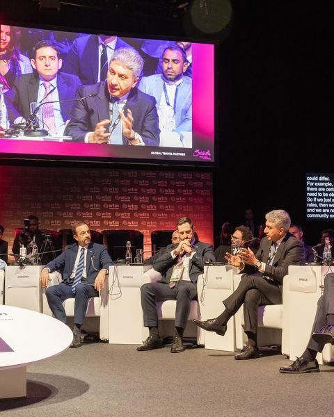 وزير السياحة والآثار يشارك كمتحدث في القمة الوزارية لبورصة لندن الدولية للسياحة...