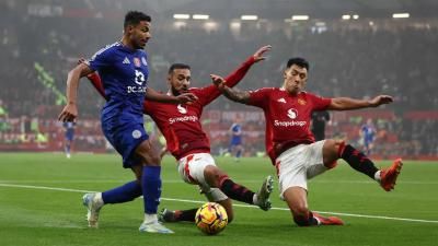 فوز يونايتد ونيوكاسل وتعثر أرسنال وتوتنهام