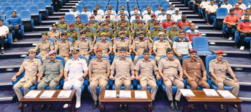 رئاسة الأركان تنظم ندوة «الإدارة الرياضية لقوات السلطان المسلحة»