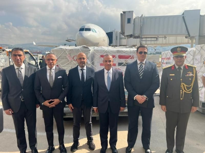 خلال زيارته لبيروت.. وزير الخارجية والهجرة يسلم شحنة المساعدات المصرية الرابعة إلى...