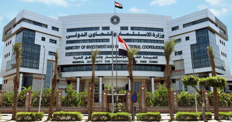 هيئة الاستثمار تحدد شروط تملك الأجانب في أنشطة النقل الجوي