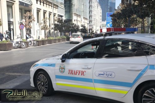 زعيم شيعي يدعو لحرق أعلام 3 دول بعد صلاة الجمعة