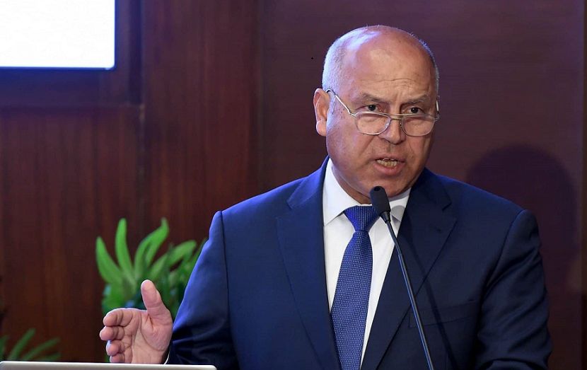 كامل الوزير: إصدار 2715 رخصة تشغيل لإقامة منشآت صناعية جديدة