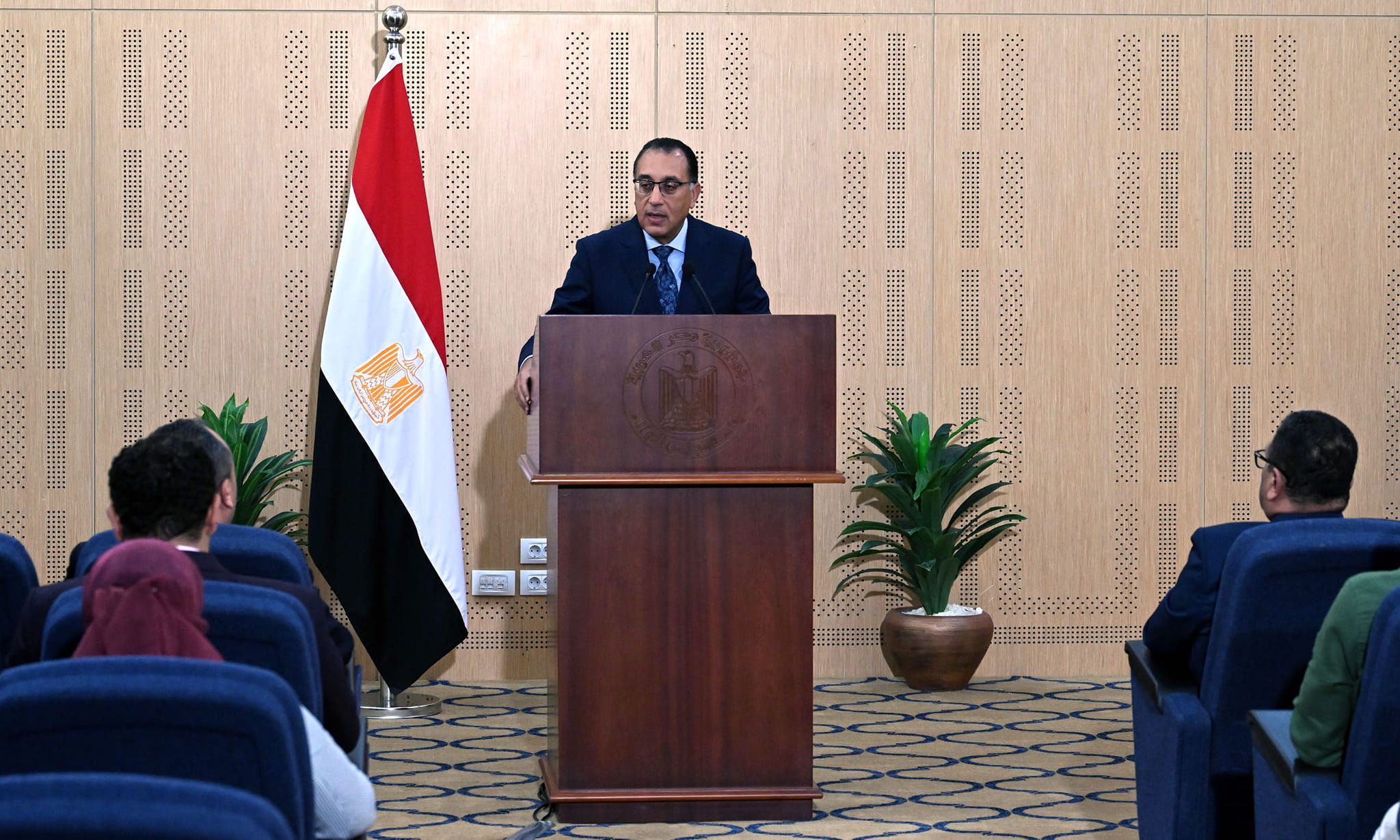 رئيس الوزراء: تطوير منطقة صناعية على مساحة 20 مليون متر…