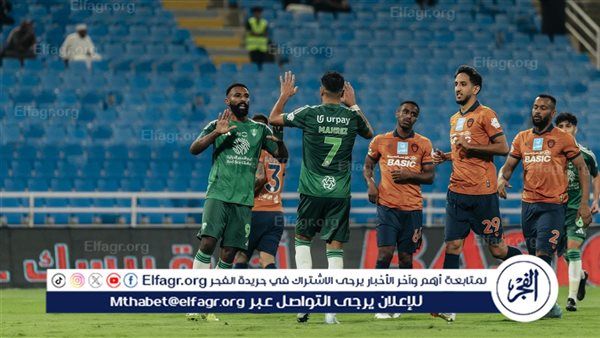 بين الشوطين.. الأهلي يتقدم بهدف رياض محرز أمام الفيحاء في دوري روشن السعودي
