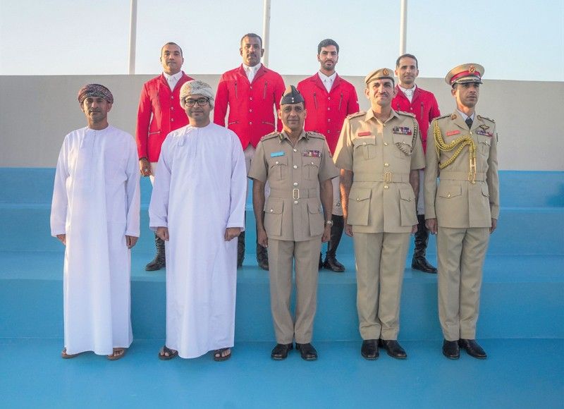 الفريق الوطني للفروسية العسكرية يُشارك فـي بطولة العالم لقفز الحواجز بقطر