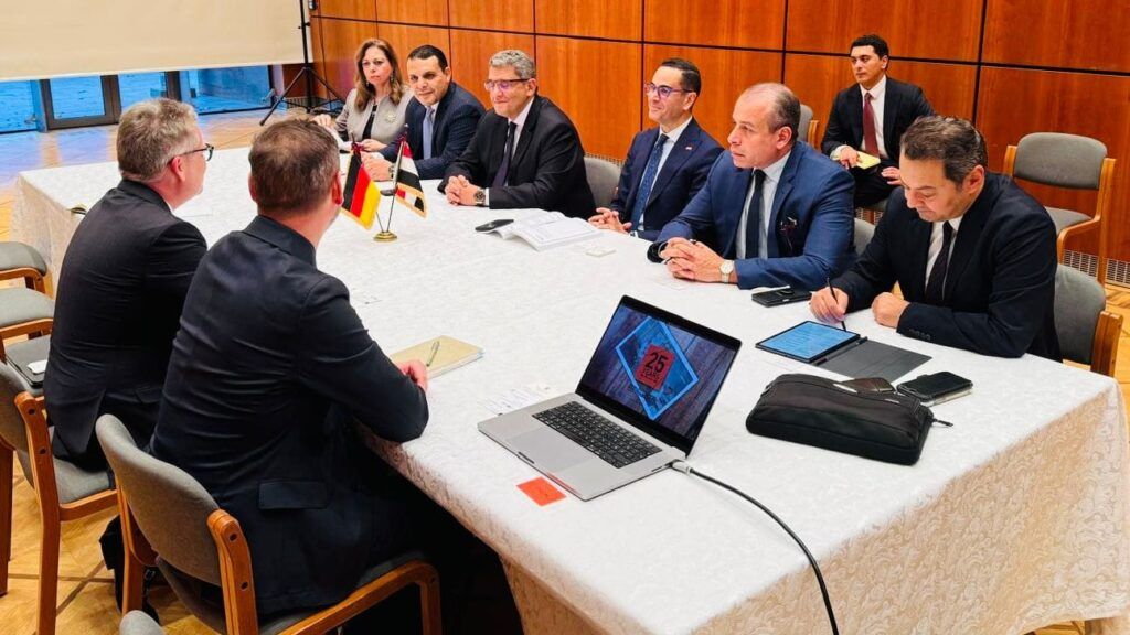 الخطيب: اهتمام دوائر الأعمال الألمانیة بالاستثمار في مصر…