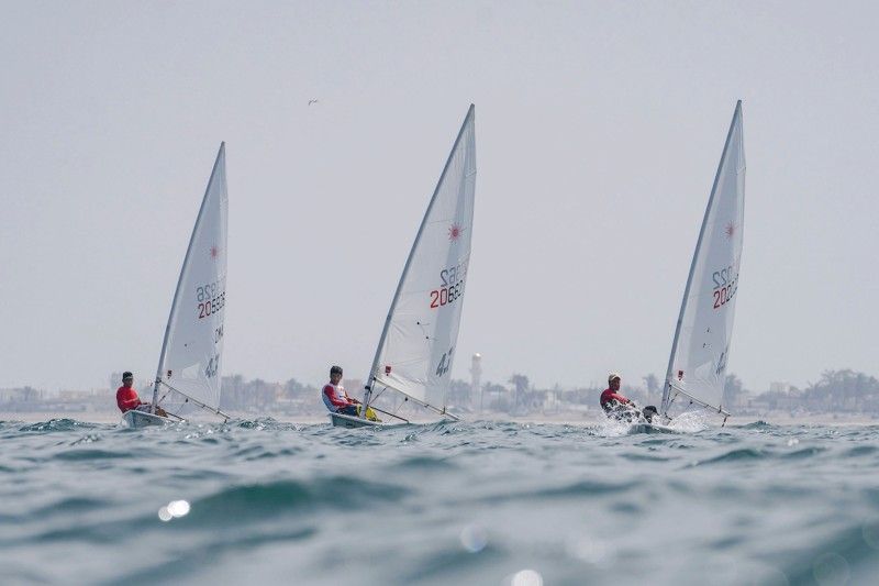 بحارة عمان للإبحار يستعدون لخوض سباقات تحديد المستوى بصحار