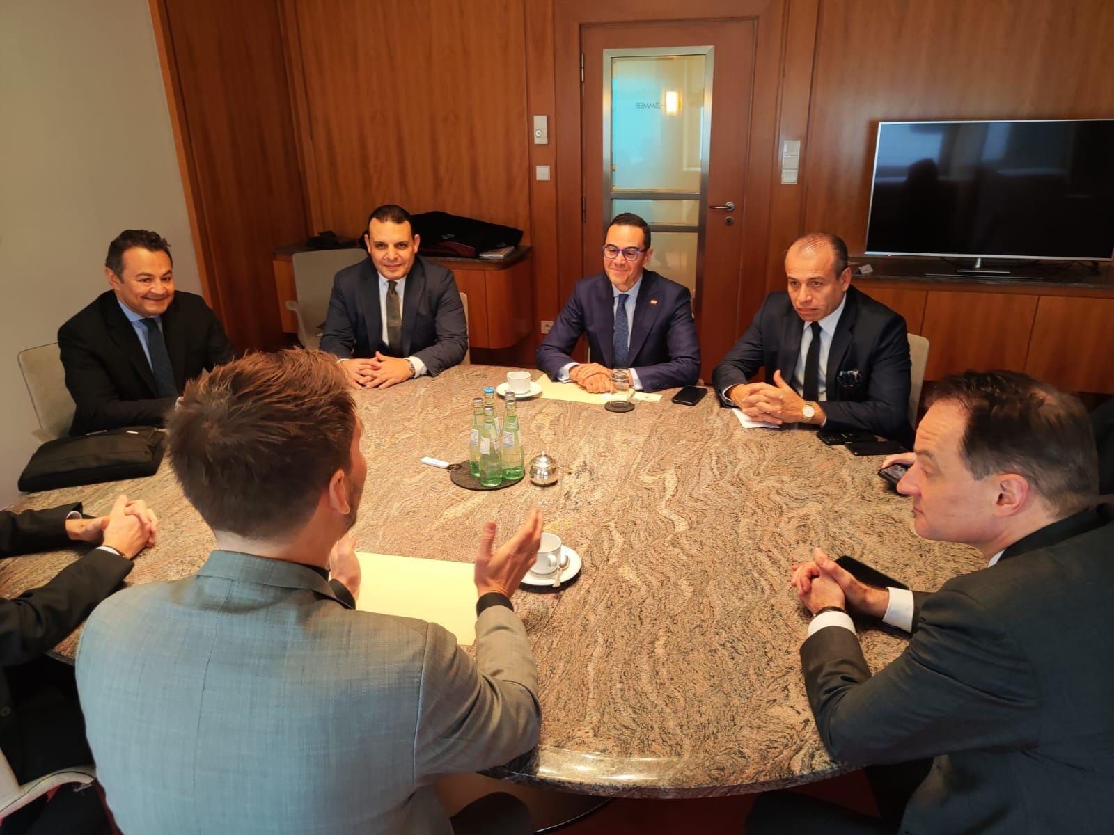 قمة اقتصادية بين مصر وولاية شمال الراين بمشاركة 100شركة…