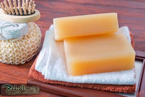 طريقة عمل صابونة زيت السمسم المبهرة في تبييض الوجه وإزالة التجاعيد للأبد
