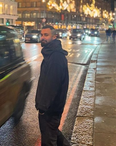 بسبب "نيو لوك".. أحمد حاتم يتصدر التريند
