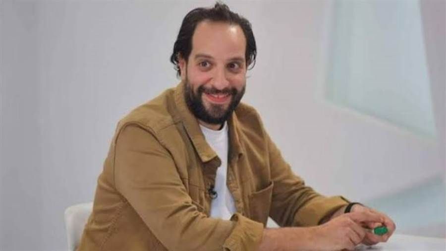 أحمد أمين يخوض منافسات موسم دراما رمضان 2025 بمسلسل "مذكرات نشال" يعود الفنان أحمد أمين إلى منافسات موسم دراما رمضان 2025 بمسلسل جديد يحمل اسم مذكرات نشال من نوعية أعمال الـ1 إقرأ المزيد