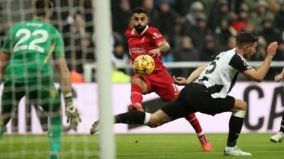 فوز أرسنال وتشيلسي وسيتي وتعادل ليفربول