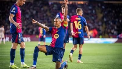 برشلونة يسعى لتعزيز الصدارة أمام بيتيس