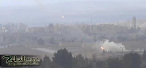 سوريا .. اشتباكات قرب القصر الرئاسي وانسحاب الجيش من حمص .. فيديو