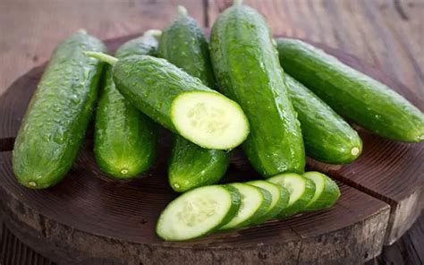 تفسير الخيار في الحلم و اكل خيار في المنام