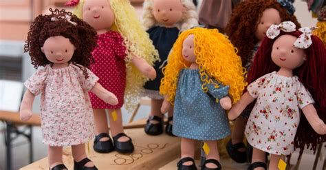 تفسير الدمى في المنام رؤيا الدمية لعبة الاطفال في الحلم