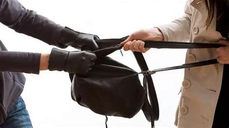 تفسير السرقه في الحلم رؤية التعرض للسرقة في الحلم