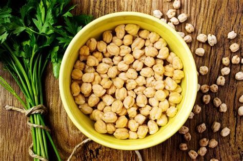 تفسير الحمص في الحلم رؤية الحمص في المنام