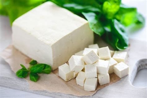 تفسير الجبن في الحلم و اكل الجبنة في المنام