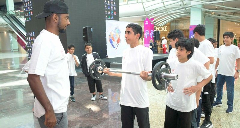 أنشطة وفعاليات متنوعة فـي اليوم الأولمبي بمحافظة مسقط