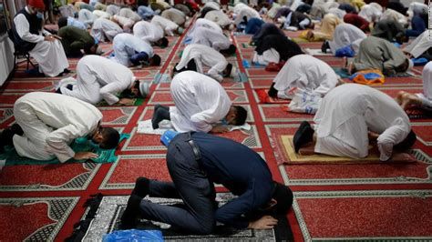 الصلاة في المنام