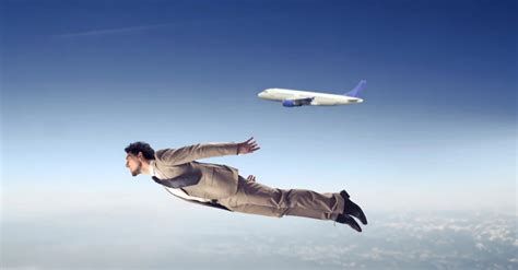 الطيران في المنام وتفسير رؤية حلم الطيران بالتفصيل