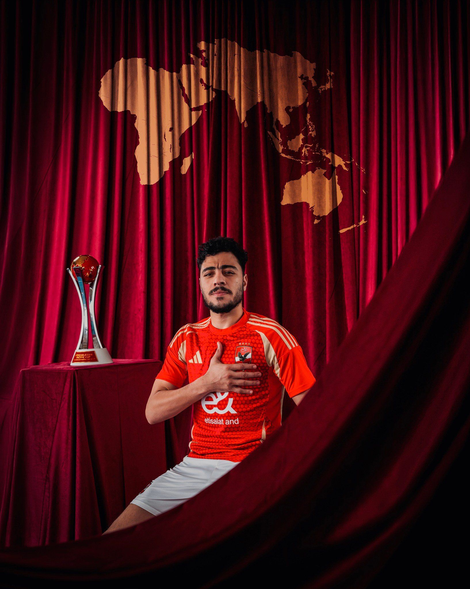 حساب الأهلى يحتفل بأبطال نصف العالم ويؤكد: مستعدون لاستكمال الرحلة فى كأس إنتركونتيننتال