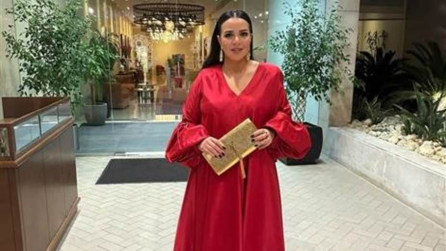 أول تعليق من إيمي سمير غانم وحسن الرداد على أخبار حملها ردت الفنانة إيمي سمير غانم على الأخبار التي انتشرت حول حملها في طفلها الثاني وفي لقاء مع ET بالعربي اكتفت إيم إقرأ المزيد