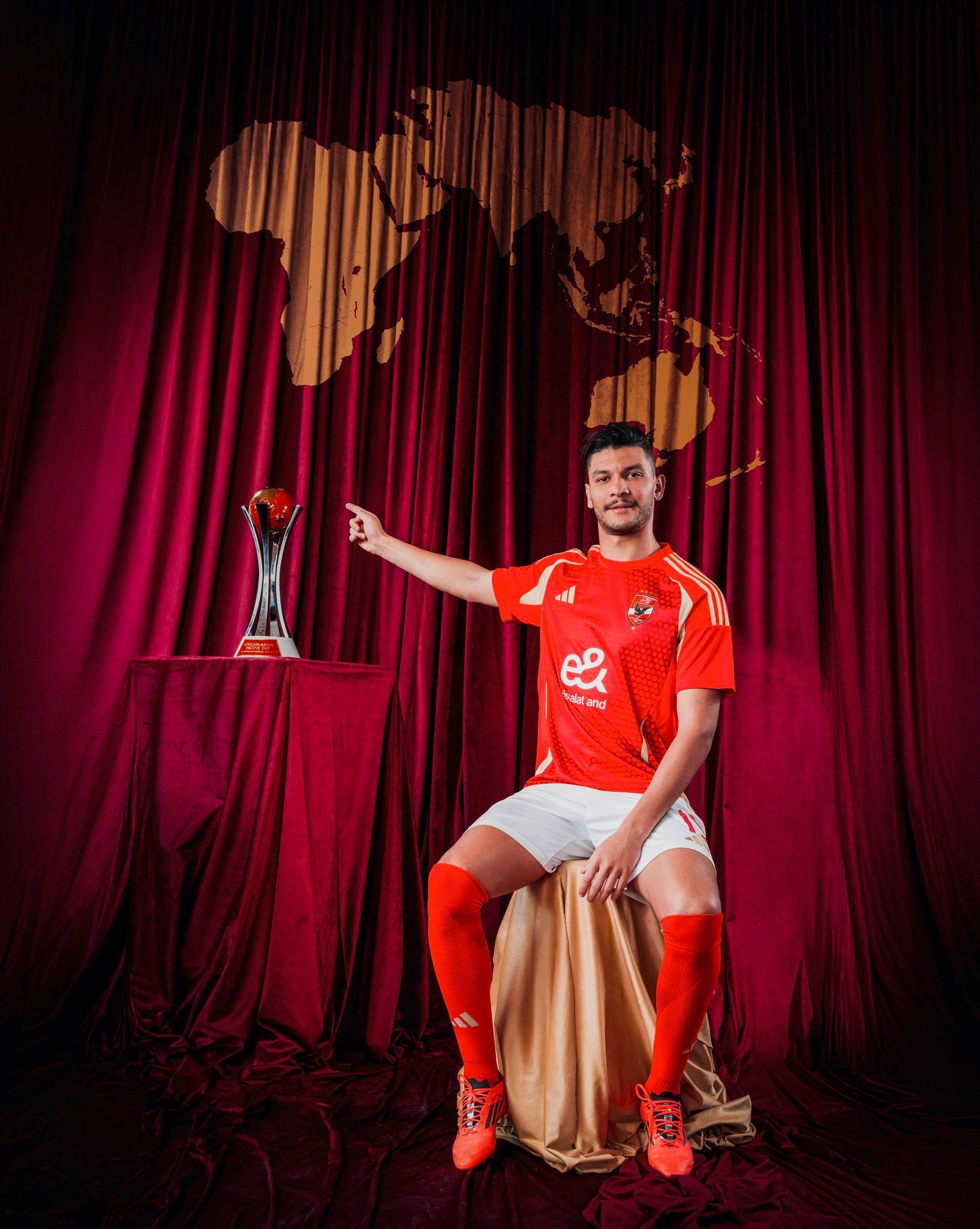 حساب الأهلى يحتفل بأبطال نصف العالم ويؤكد: مستعدون لاستكمال الرحلة فى كأس إنتركونتيننتال