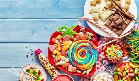 اكل الحلويات في المنام