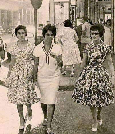 عرض تطور الأزياء في السينما: رحلة عبر العقود