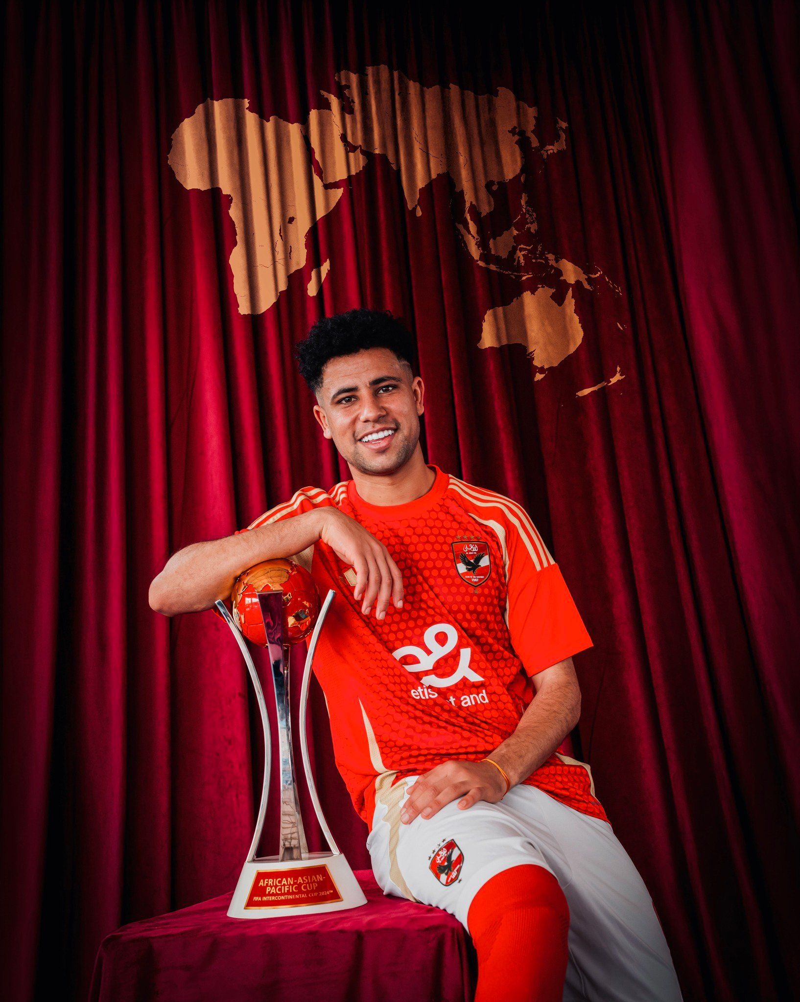 حساب الأهلى يحتفل بأبطال نصف العالم ويؤكد: مستعدون لاستكمال الرحلة فى كأس إنتركونتيننتال