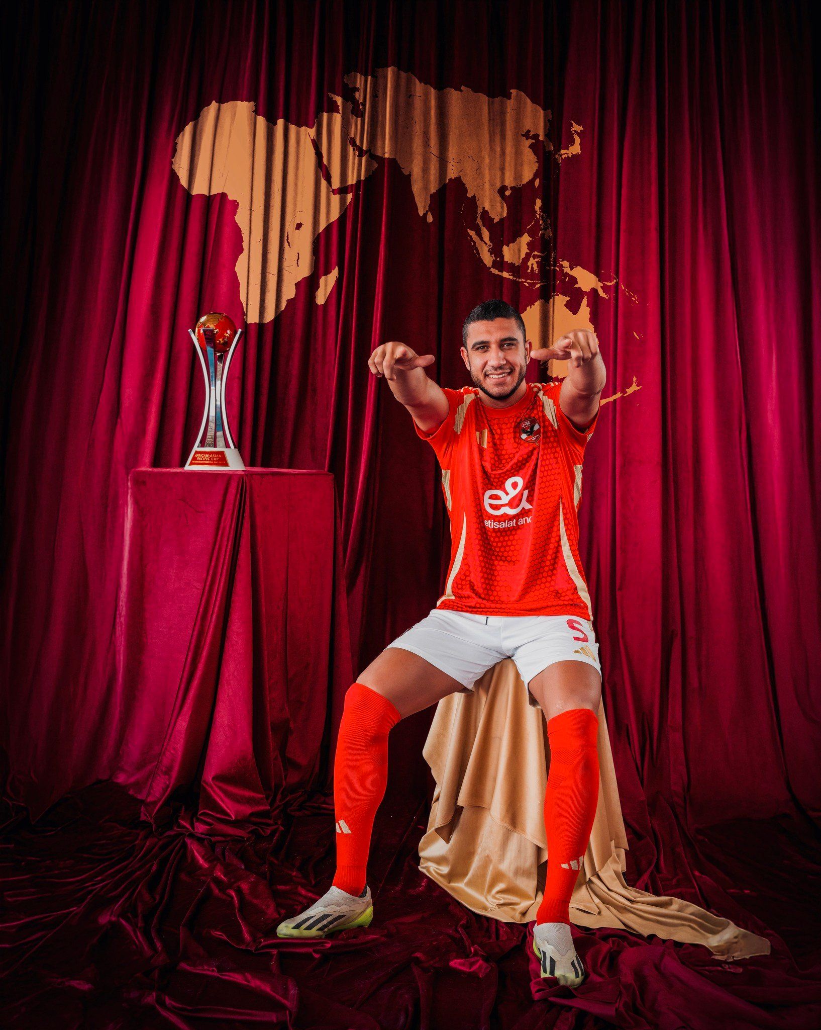 حساب الأهلى يحتفل بأبطال نصف العالم ويؤكد: مستعدون لاستكمال الرحلة فى كأس إنتركونتيننتال