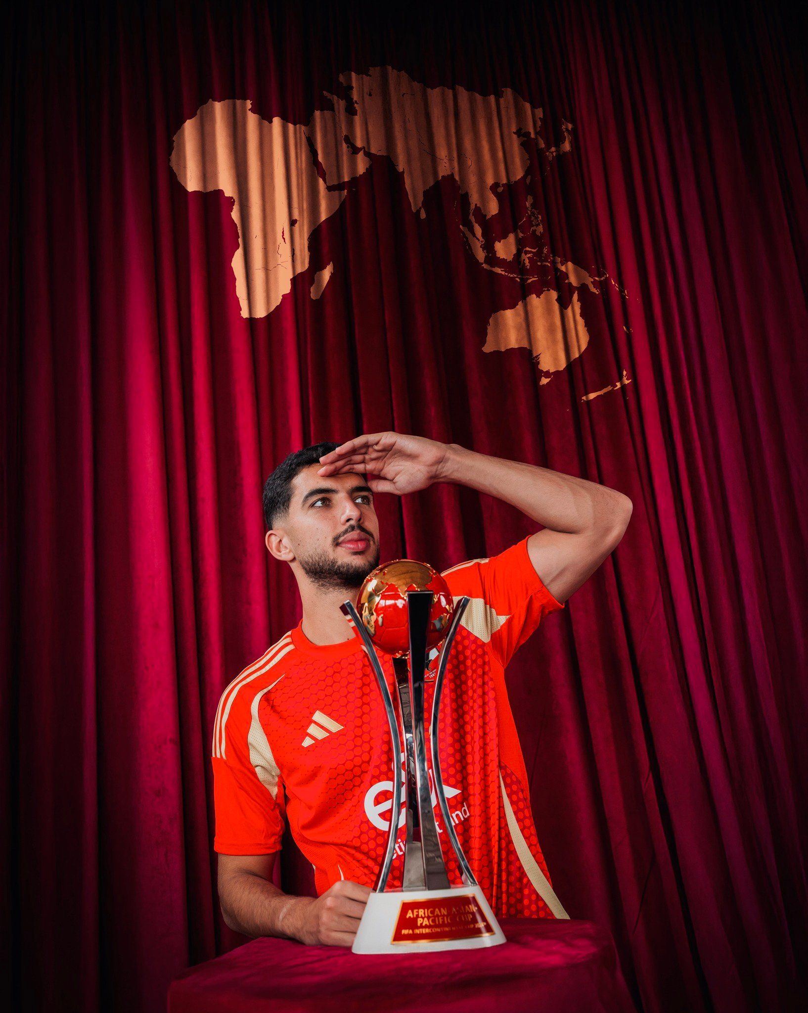 حساب الأهلى يحتفل بأبطال نصف العالم ويؤكد: مستعدون لاستكمال الرحلة فى كأس إنتركونتيننتال