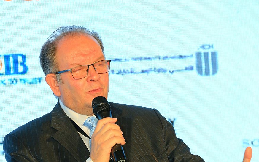 مؤتمر جريدة دوت الخليج.. حنورة: توزيع المخاطر في عقود المشاركة…