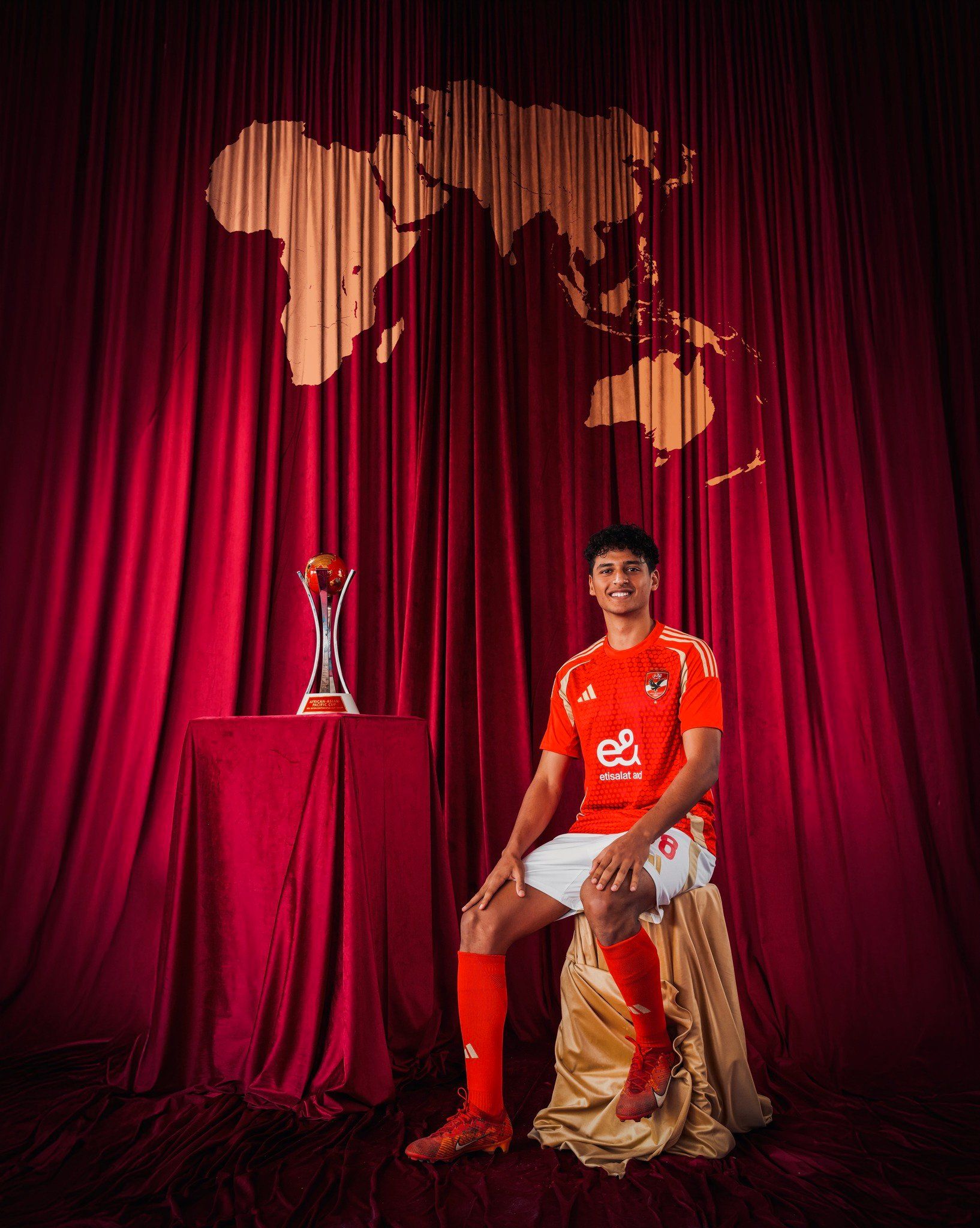 حساب الأهلى يحتفل بأبطال نصف العالم ويؤكد: مستعدون لاستكمال الرحلة فى كأس إنتركونتيننتال