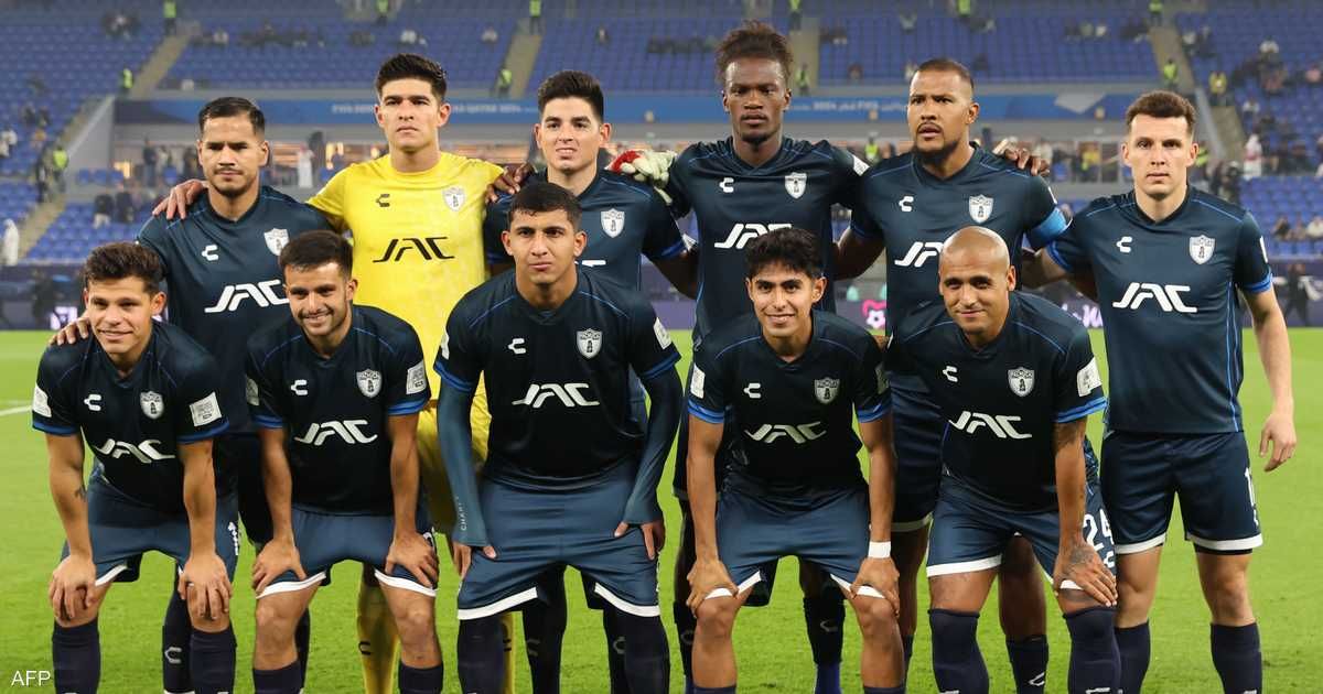 العالم اليوم - باتشوكا يعبر محطلة البرازيل ويضرب موعدا مع الأهلي المصري