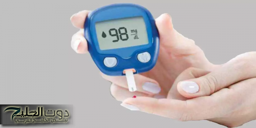 "ارمي إبر الأنسولين في الزبالة".. عشبة عجيبة حفنة منها قادرة على خفض السكر التراكمي في الدم خلال دقائق فقط.. وفر فلوس العيادات والدكاترة!!