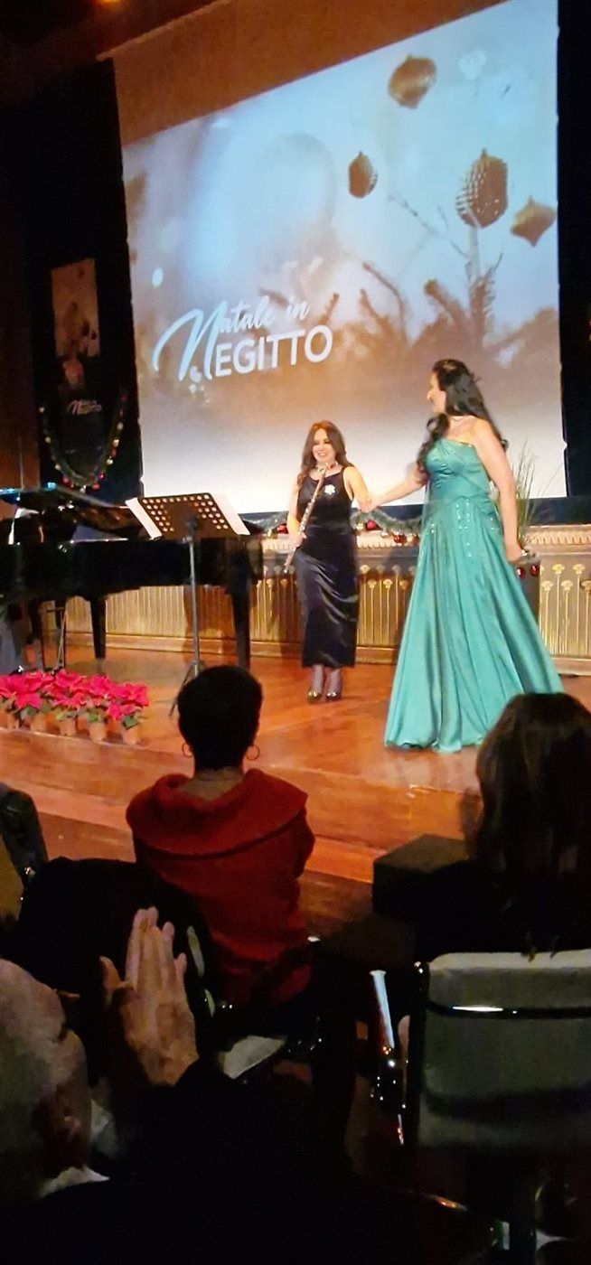 السوبرانو المصرية أميرة سليم تتألق في حفل الكريسماس بالأكاديمية المصرية للفنون بروما